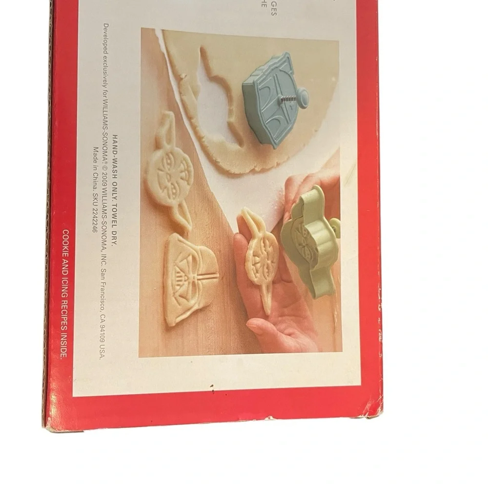 William Sonoma Star Wars Press and Stamp Cookie Cutters Yoda Darth Vader Etc 4